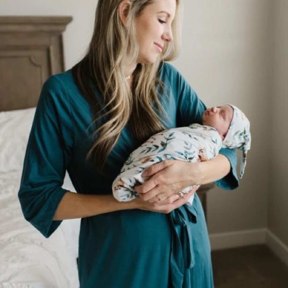 Milkmaid goods robe & matching swaddle blanket & hat in teal